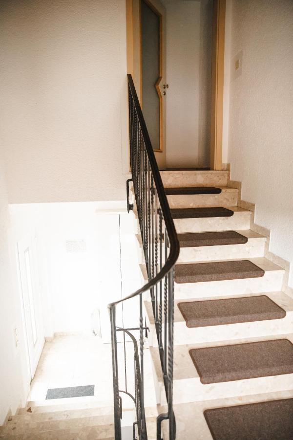 Modernes Apartment Mit Top Ausstattung Und Kamin Im Oberpfaelzer Seenland Nittenau Buitenkant foto