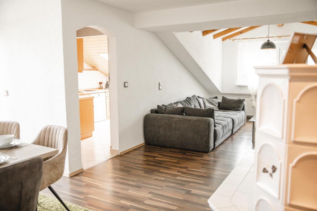 Modernes Apartment Mit Top Ausstattung Und Kamin Im Oberpfaelzer Seenland Nittenau Buitenkant foto